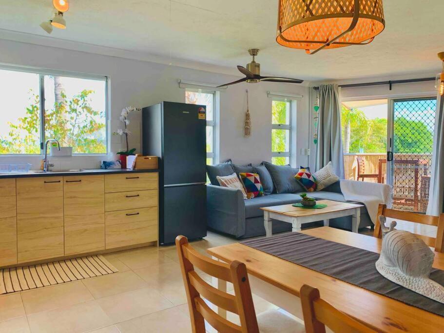 Broadbeach, Stylish Apartment Close To Everything ゴールドコースト エクステリア 写真